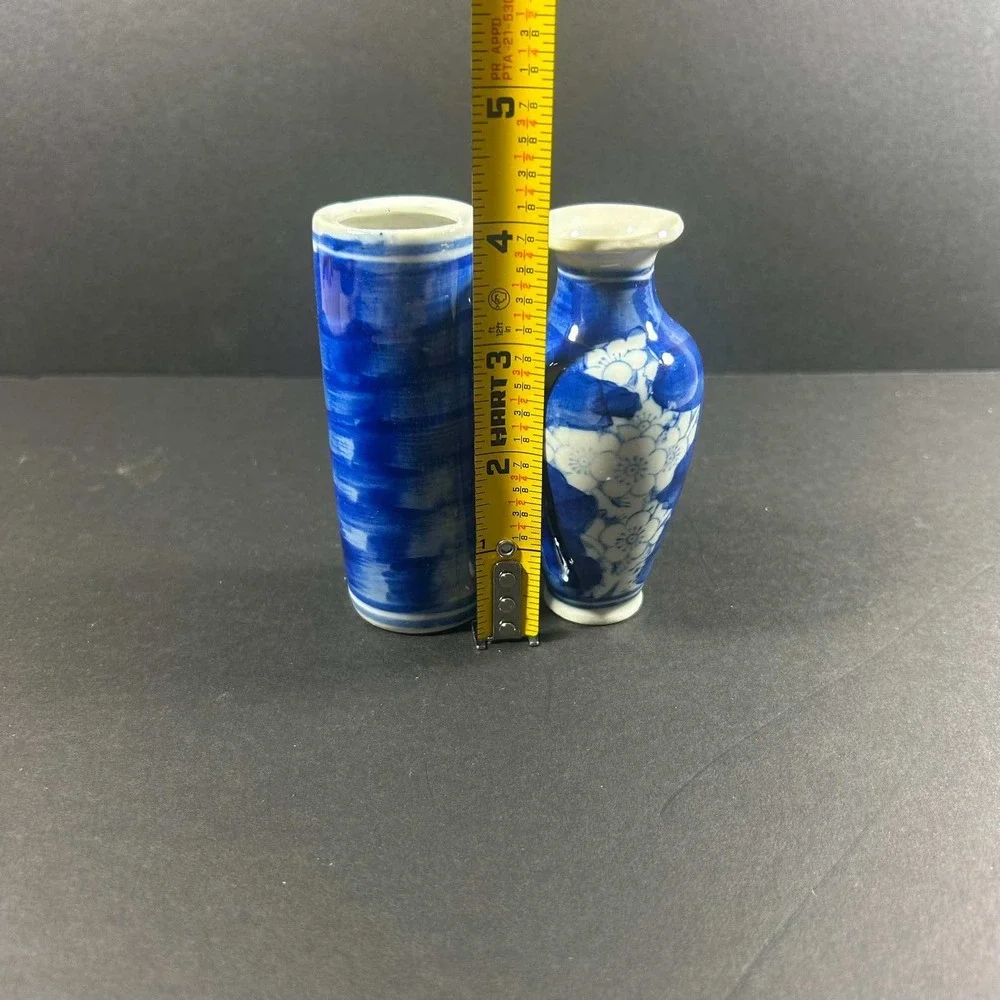 Chinoiserie Bud Vases Blue White Floral Porcelain Set of 2 Small size